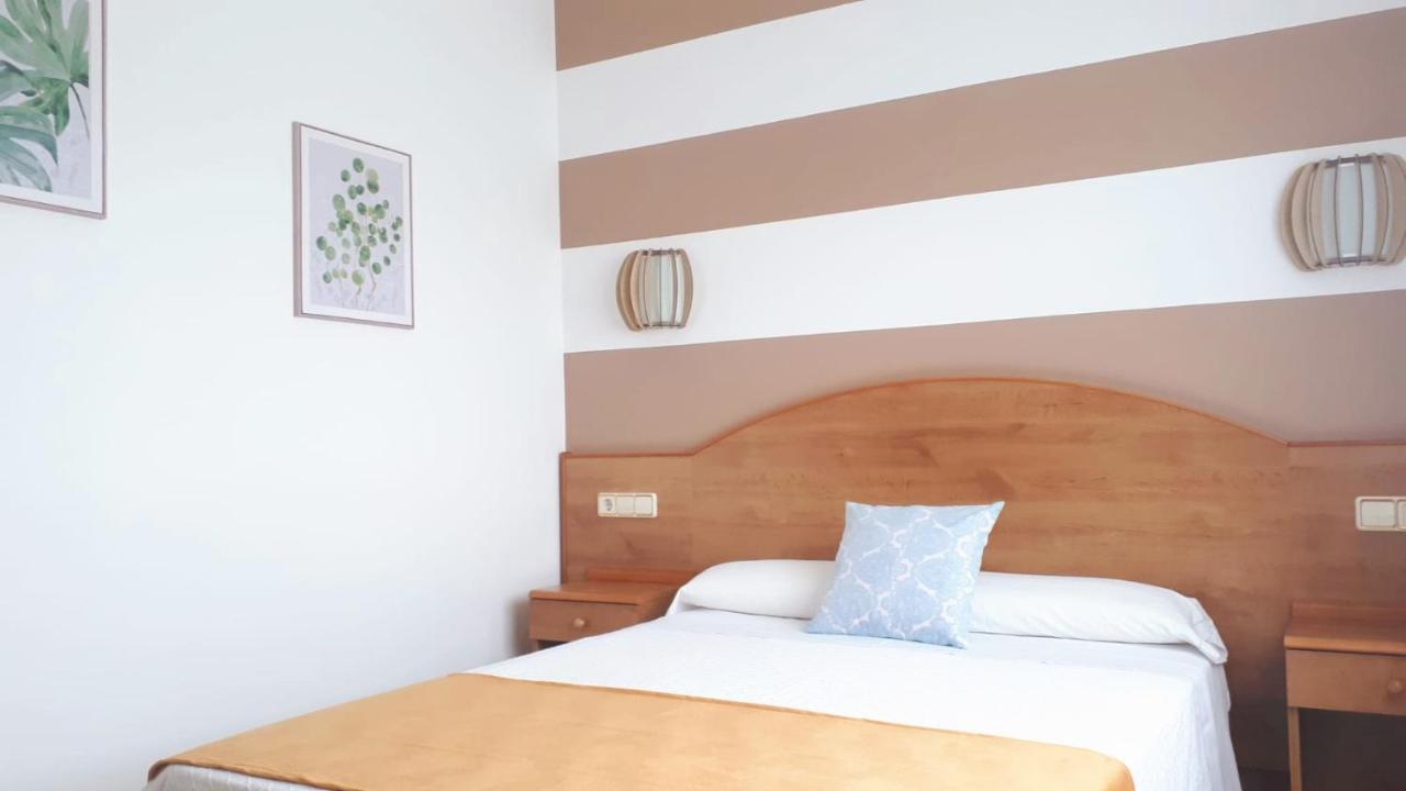 Habitaciones Ninfa บียาลองกา ภายนอก รูปภาพ