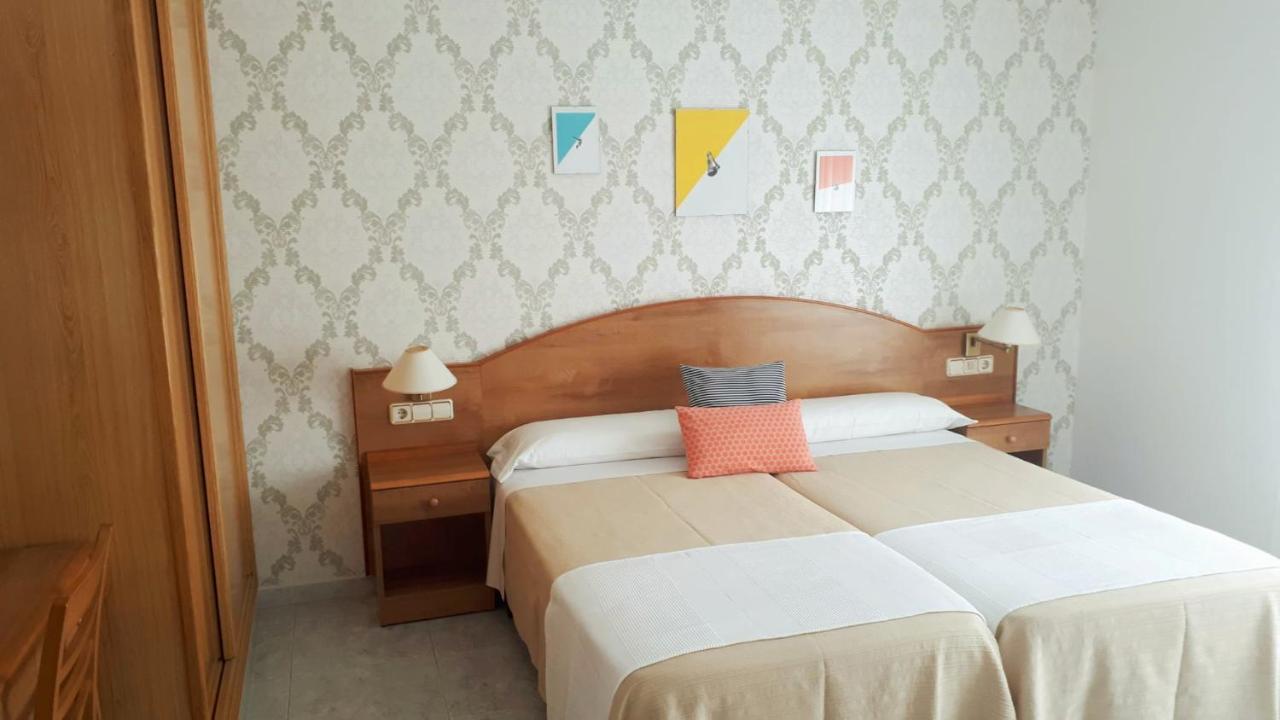 Habitaciones Ninfa บียาลองกา ภายนอก รูปภาพ