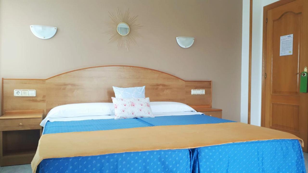 Habitaciones Ninfa บียาลองกา ภายนอก รูปภาพ