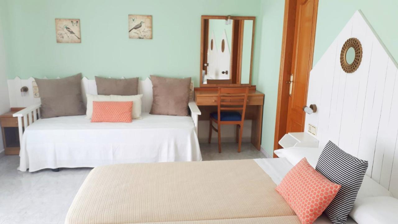 Habitaciones Ninfa บียาลองกา ภายนอก รูปภาพ