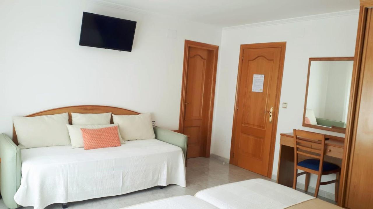 Habitaciones Ninfa บียาลองกา ภายนอก รูปภาพ