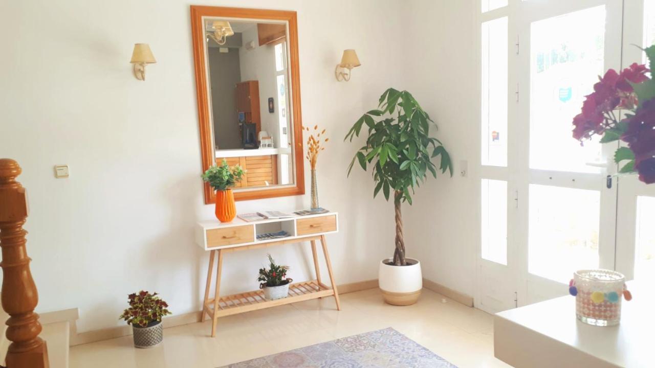 Habitaciones Ninfa บียาลองกา ภายนอก รูปภาพ